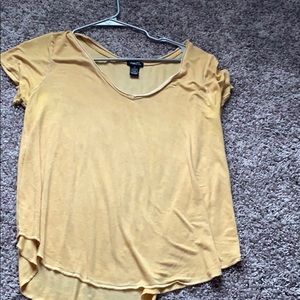 Yellow tshirt